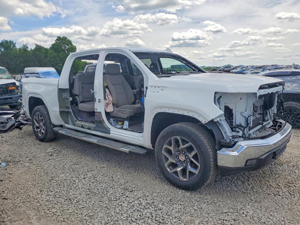 2026 GMC Sierra C1500 SLT