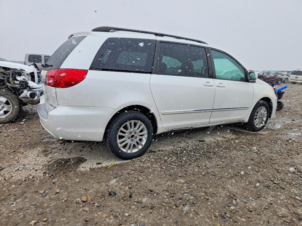 2007 Toyota Sienna xle 7-passenger