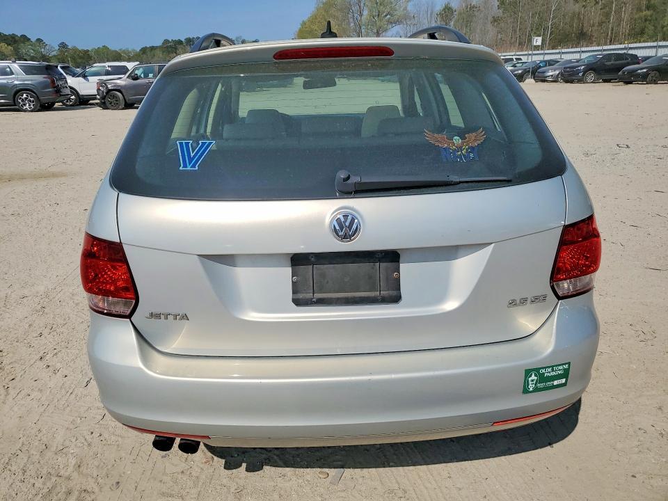 2010 Volkswagen Jetta se