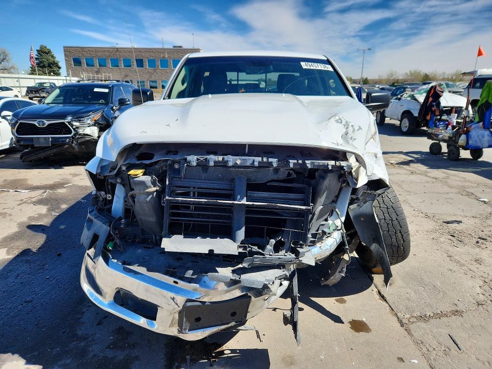 2014 Dodge RAM 1500 SLT
