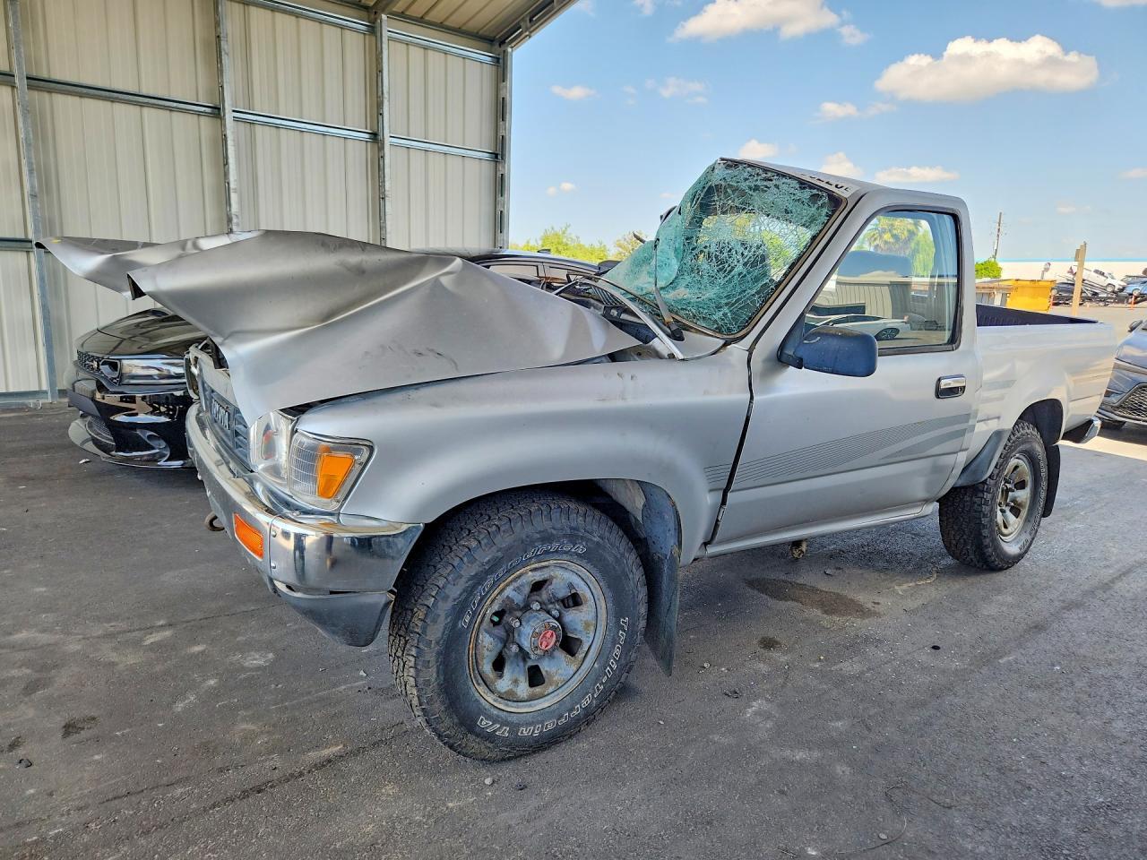 1991 Toyota Pickup Deluxe