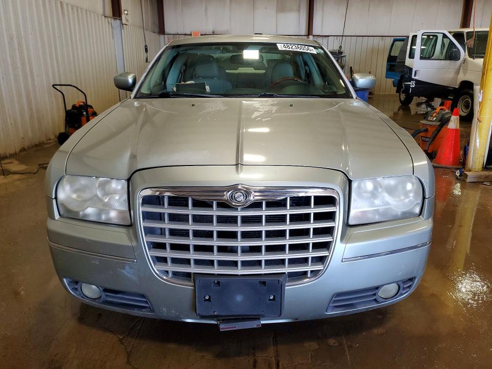 2005 Chrysler 300 Touring