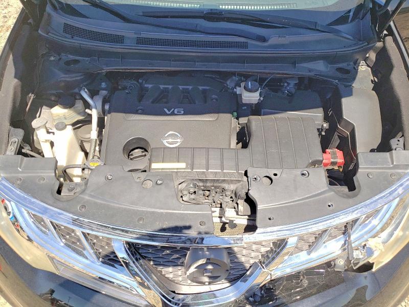 2011 Nissan Murano s