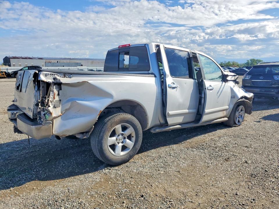 2004 Nissan Titan XE