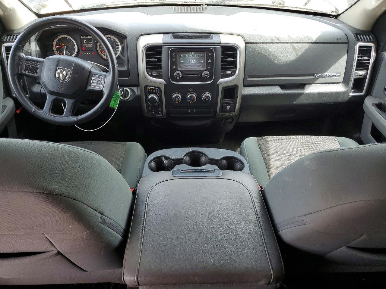 2016 Dodge RAM 1500 SLT