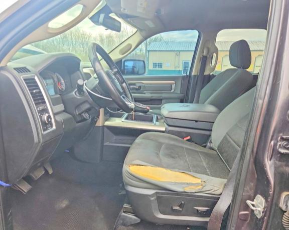 2014 Dodge RAM 1500 SLT