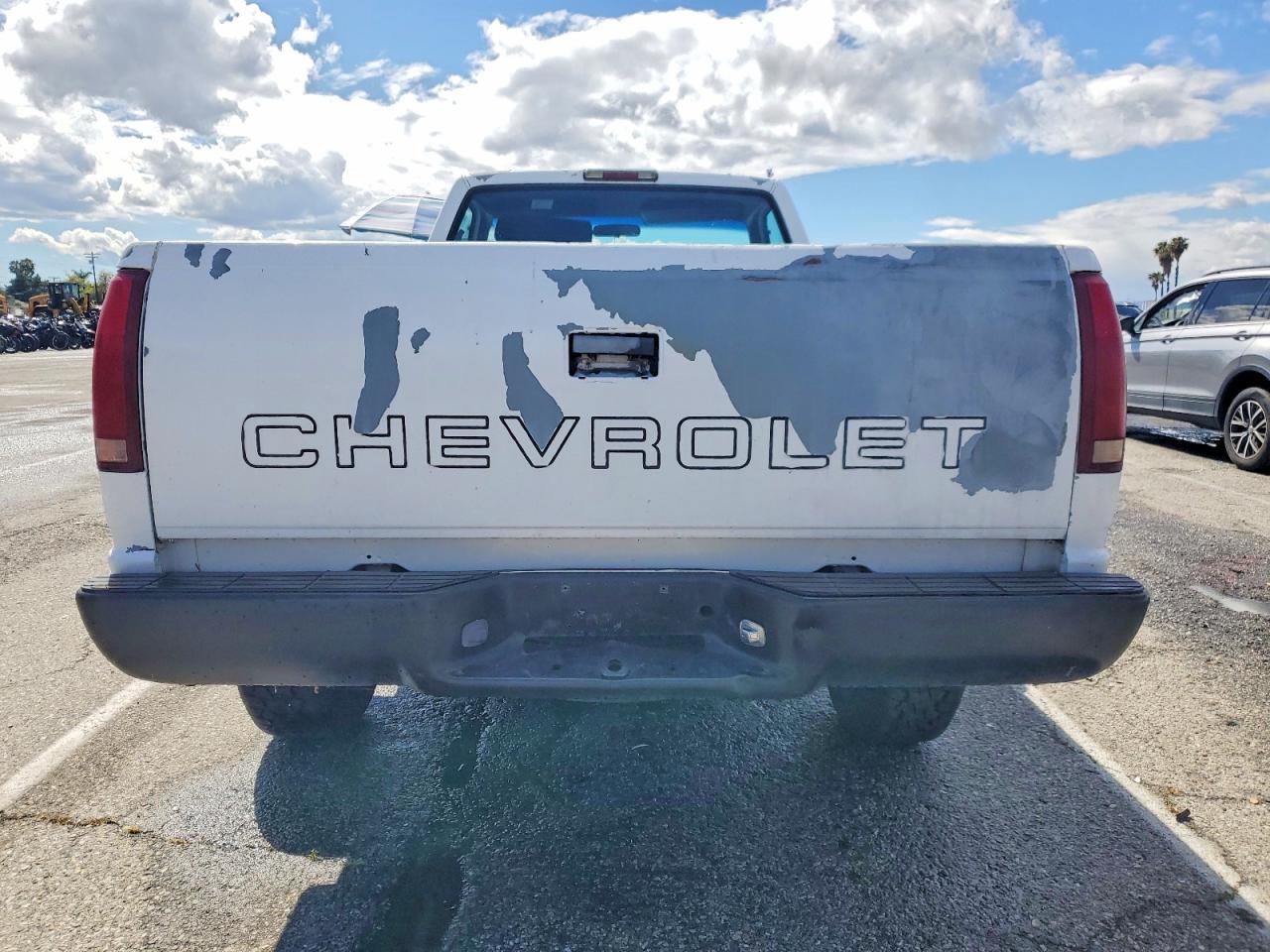 2000 Chevrolet GMT-400 C2500