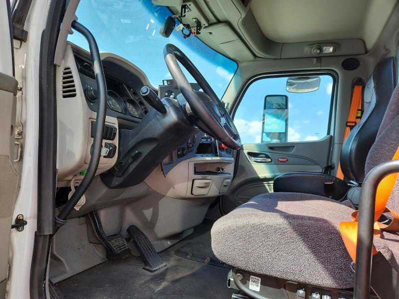 2021 Peterbilt 579-Semi Truck