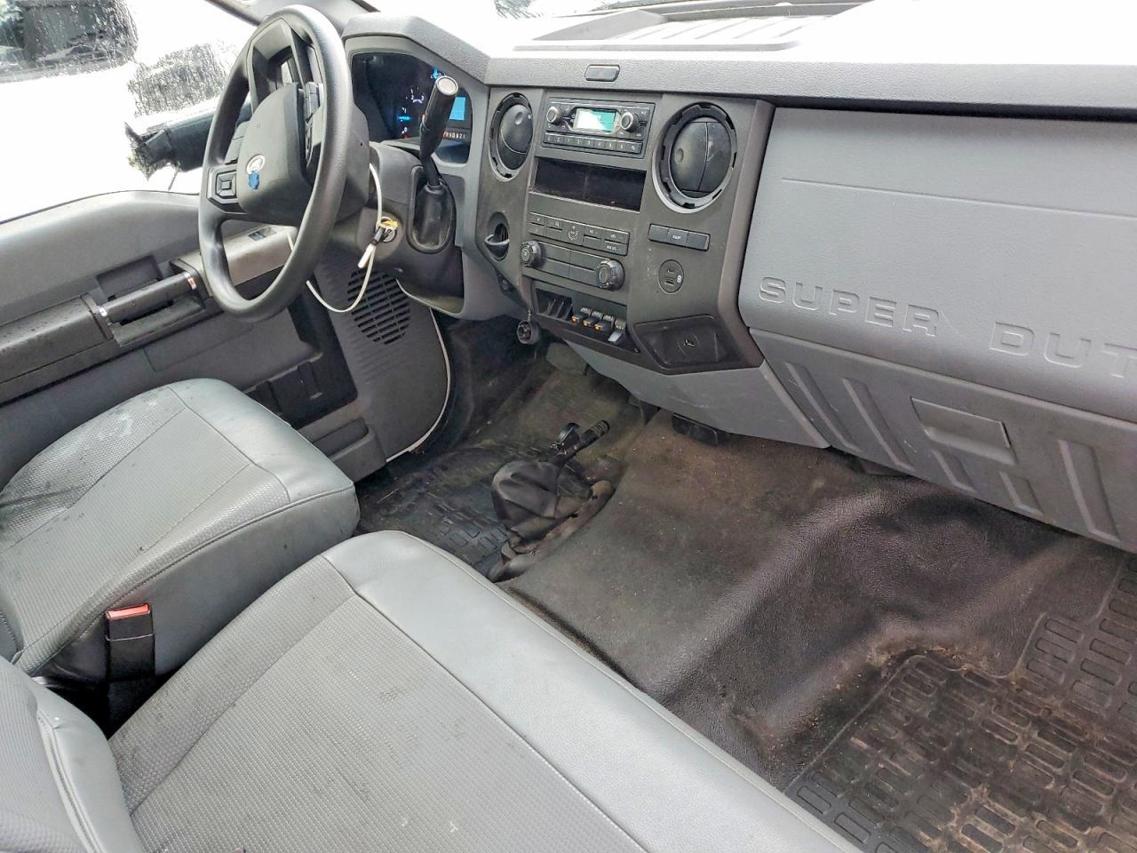 2021 Ford F650 Super Duty BOX Truck