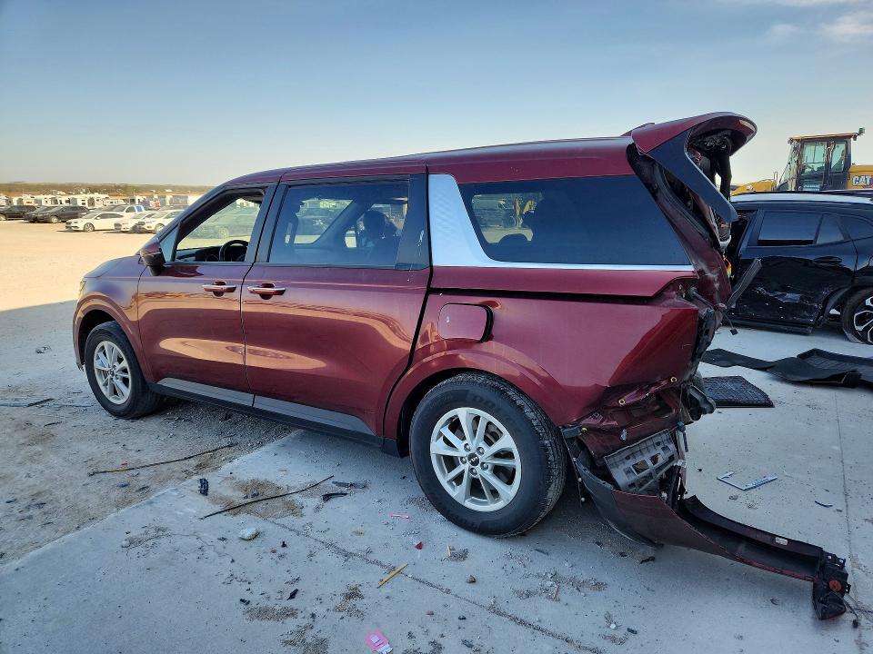 2023 KIA Carnival lx