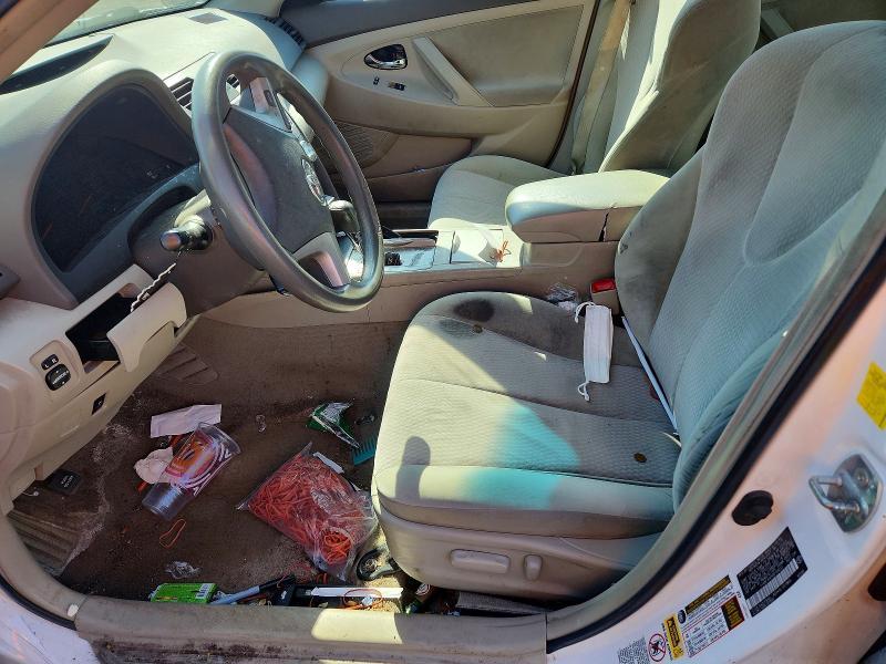 2011 Toyota Camry le