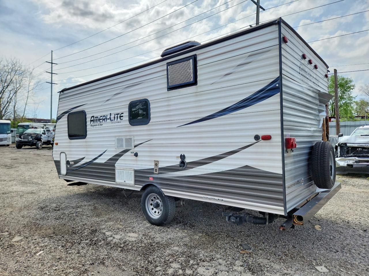 2016 Gulf Craft Inc. 2016 Gulf Stream AMERI-LITE Camper