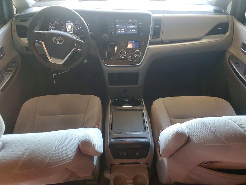 2018 Toyota Sienna le