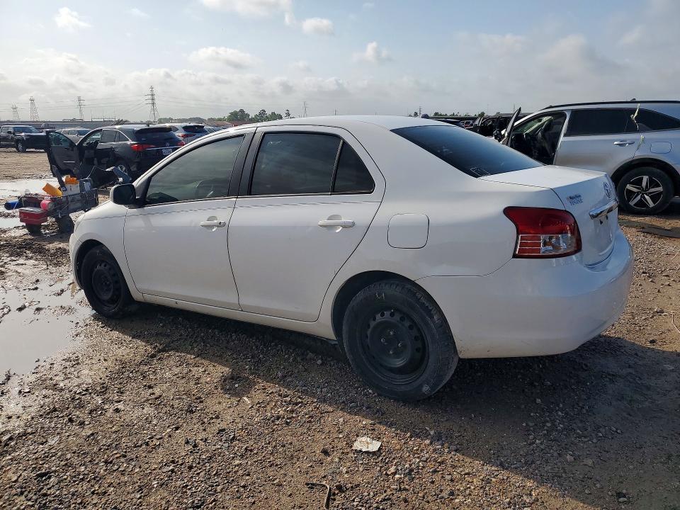 2009 Toyota Yaris Base