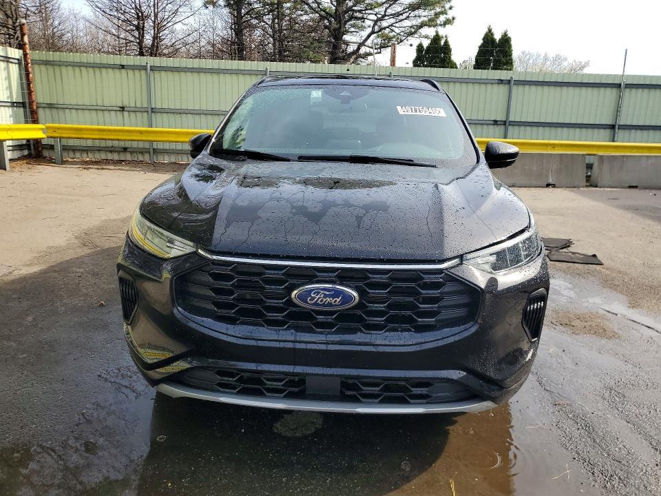 2024 Ford Escape st Line
