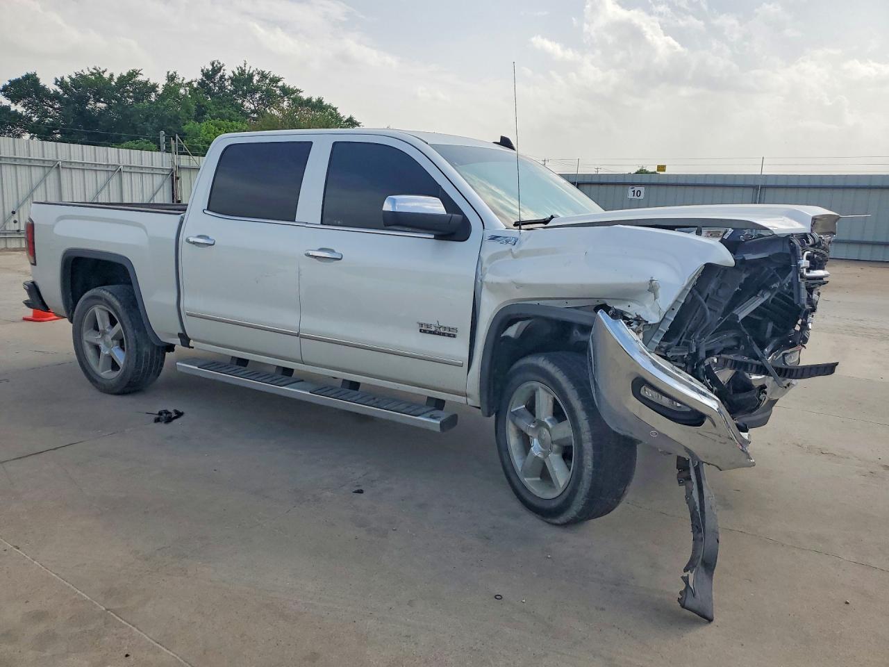 2018 GMC Sierra K1500 SLT
