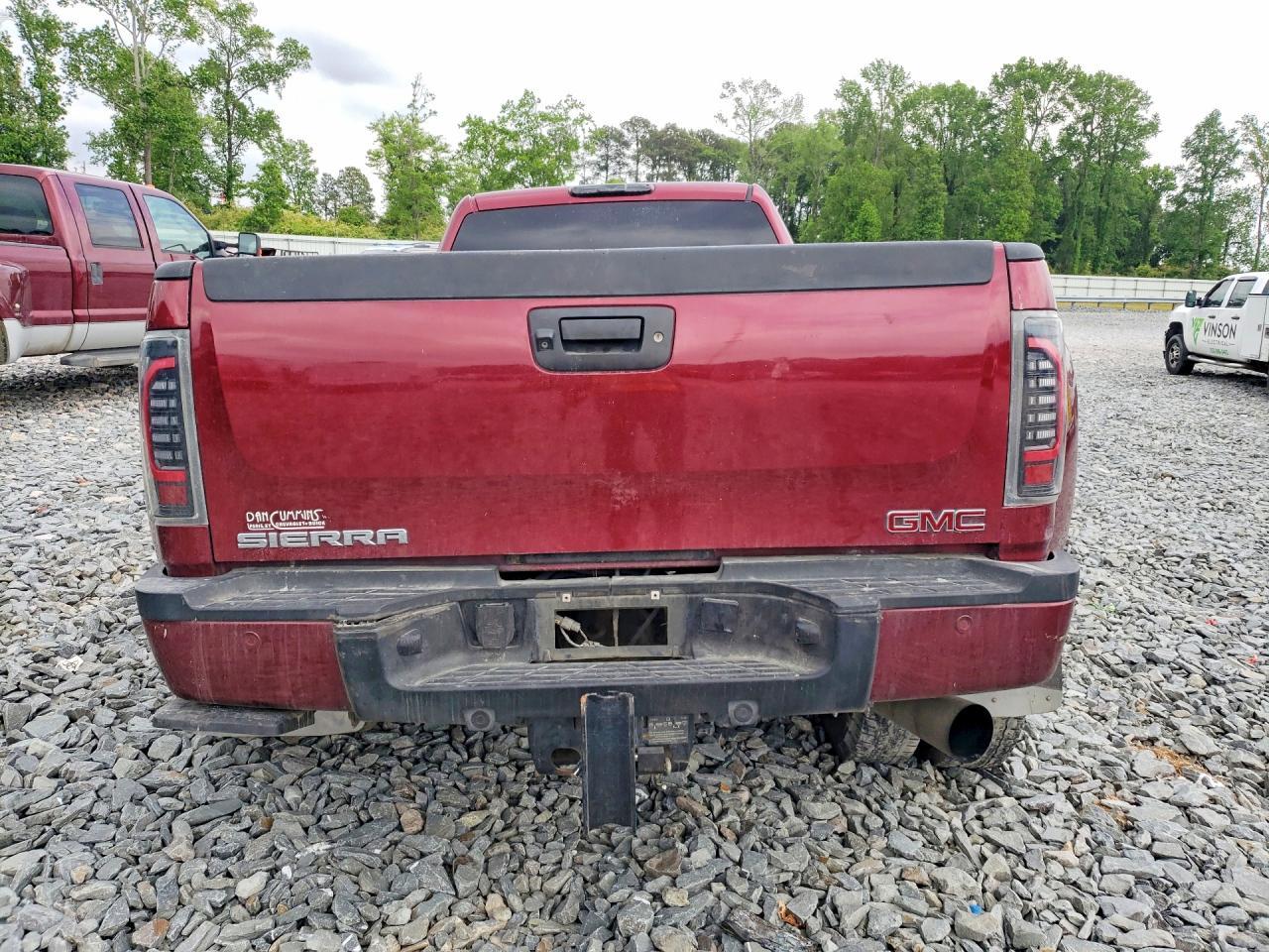 2013 GMC Sierra K3500 Denali