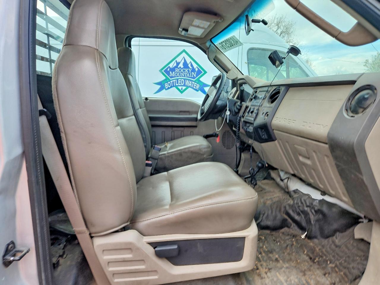 2008 Ford F550 Super Duty Flatbed Truck