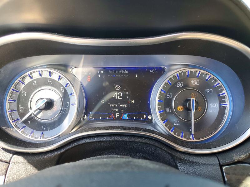 2016 Chrysler 300 Limited