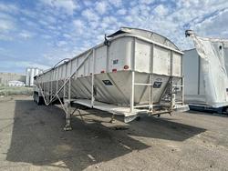 Salvage trucks for sale at Pasco, WA auction: 2000 Eagleridge 2000 Eagle Bridge Live Bottom Trailer