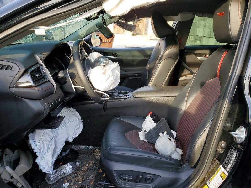 2021 Toyota Camry trd