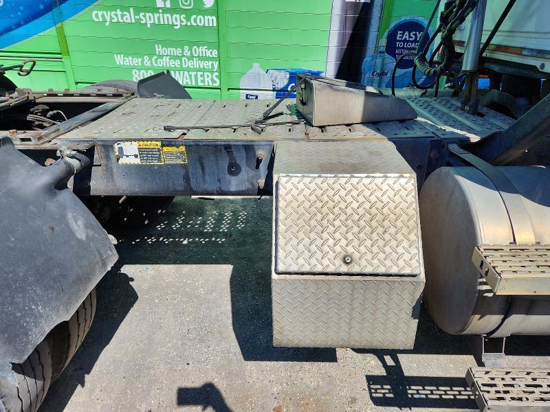 1999 Mack CH613 Semi Truck