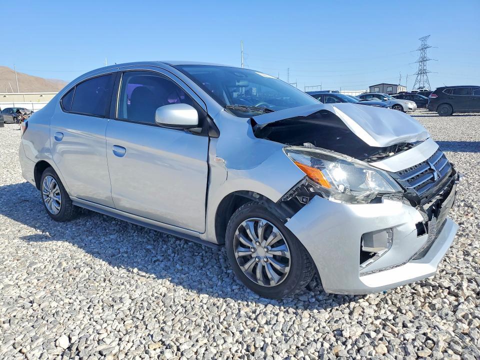 2021 Mitsubishi Mirage G4 es