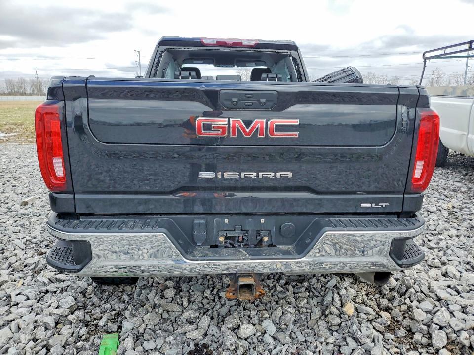 2022 GMC Sierra K3500 SLT