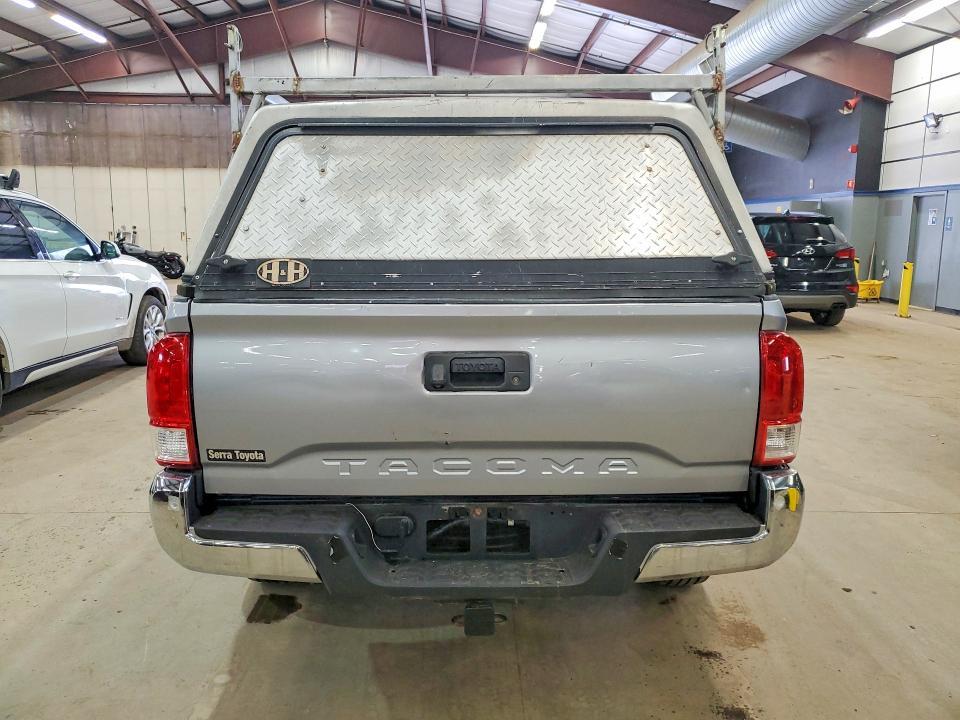 2016 Toyota Tacoma SR5