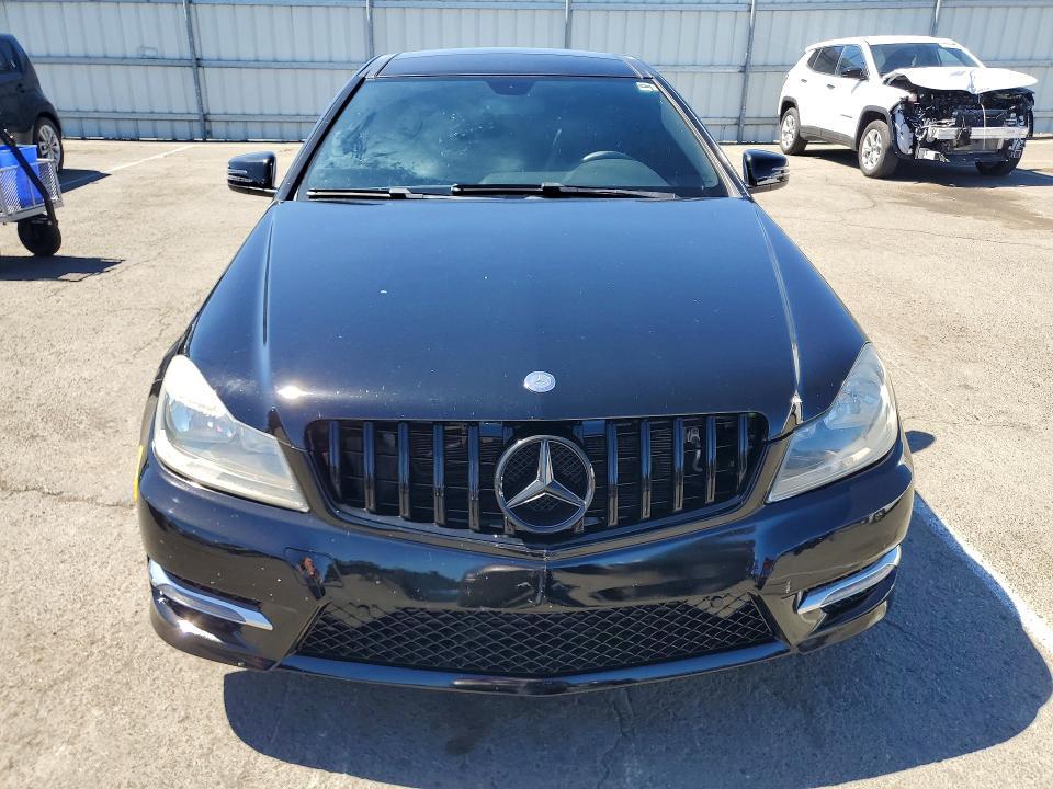2014 Mercedes-Benz C 250