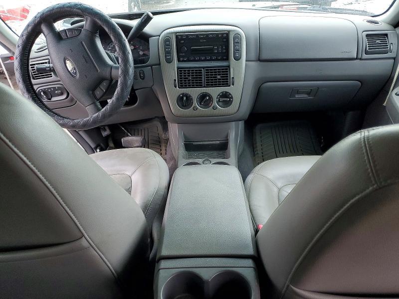 2005 Ford Explorer xlt