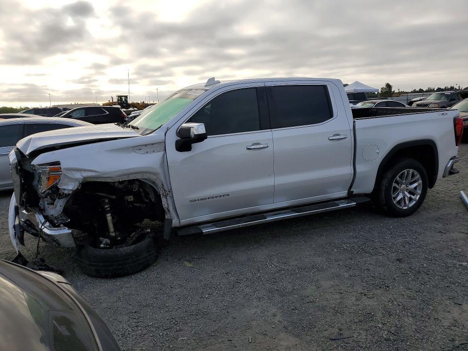 2022 GMC Sierra Limited K1500 SLT