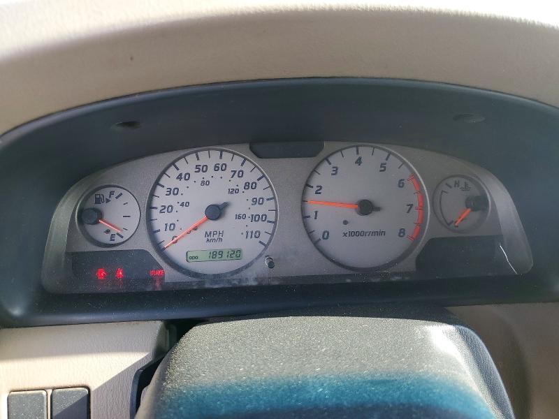 2001 Nissan Frontier XE