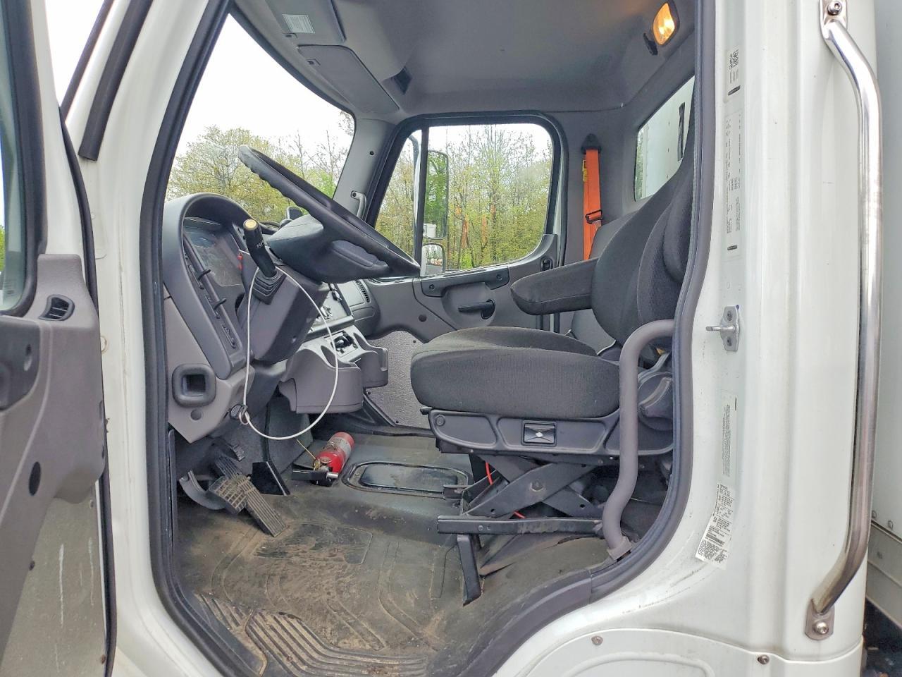 2020 Freightliner M2 106 Medium Duty