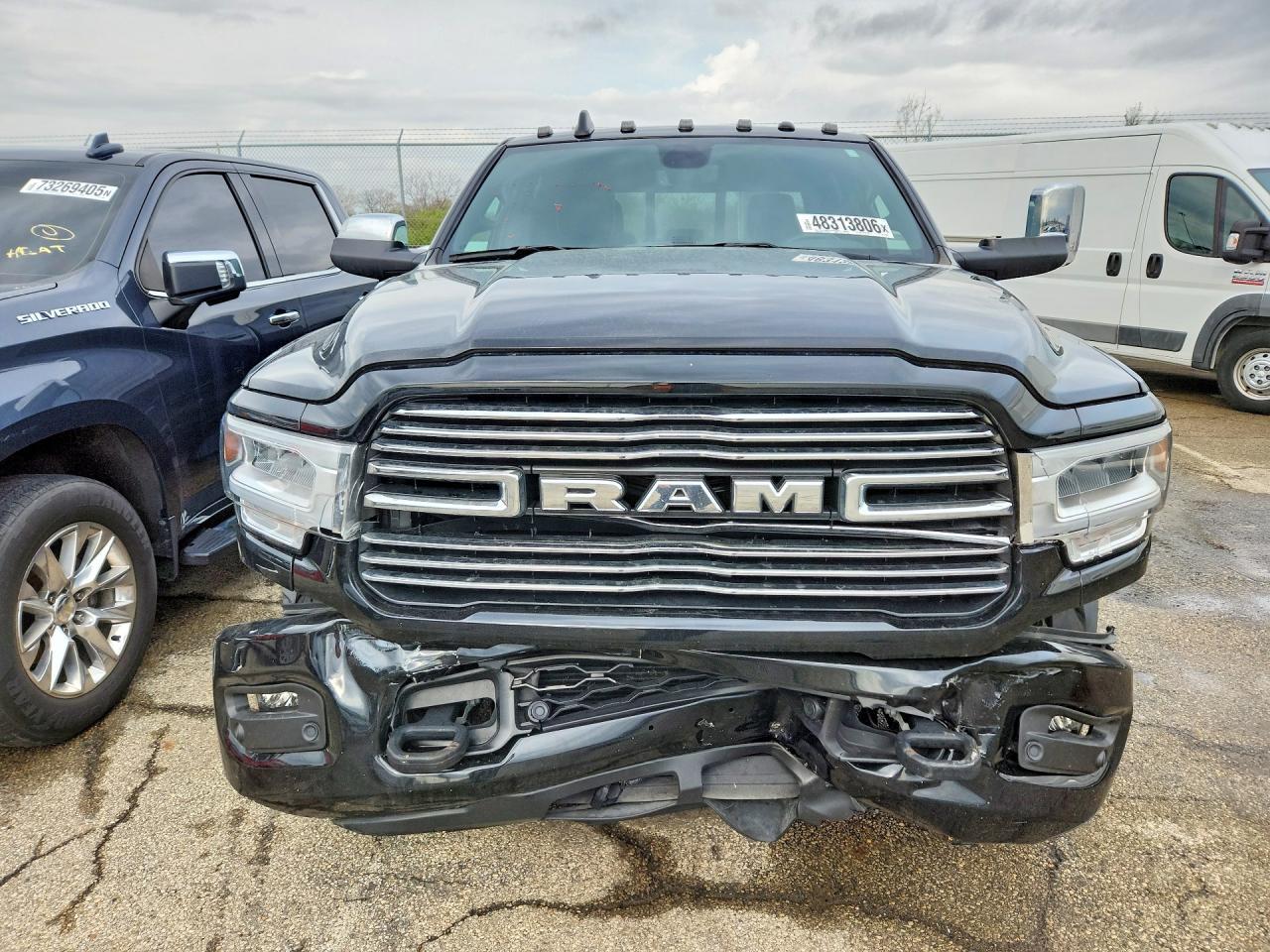 2022 Dodge 3500 Laramie