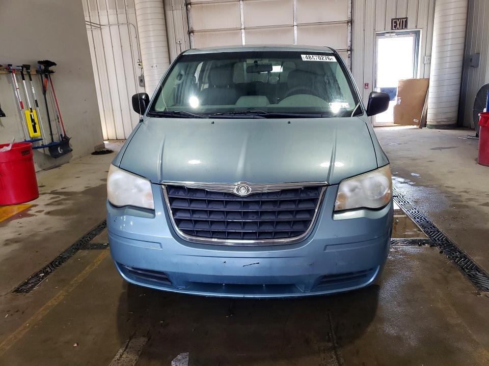 2008 Chrysler Town & Country lx