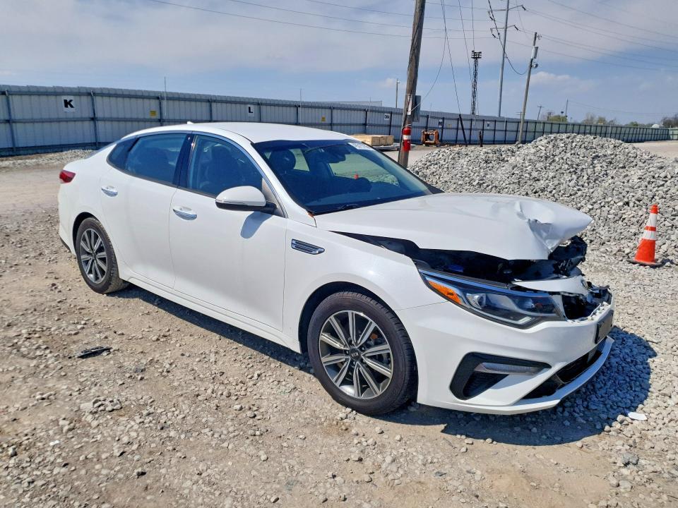 2020 KIA Optima ex