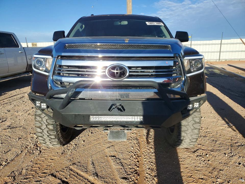 2017 Toyota Tundra SR5