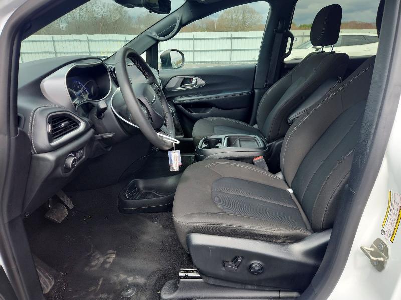 2023 Chrysler Pacifica Touring