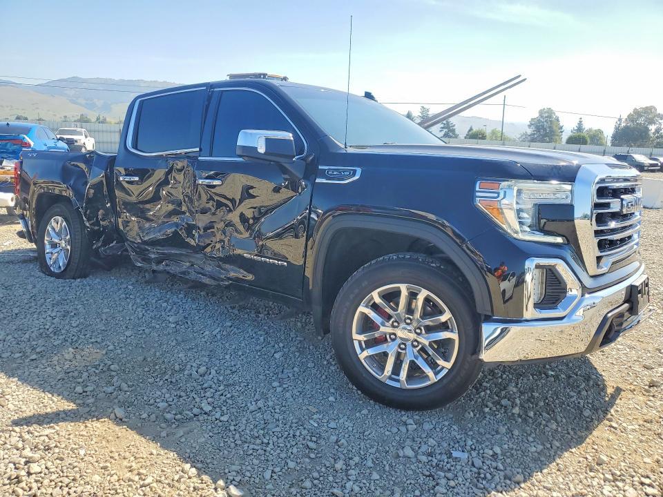 2020 GMC Sierra K1500 SLT