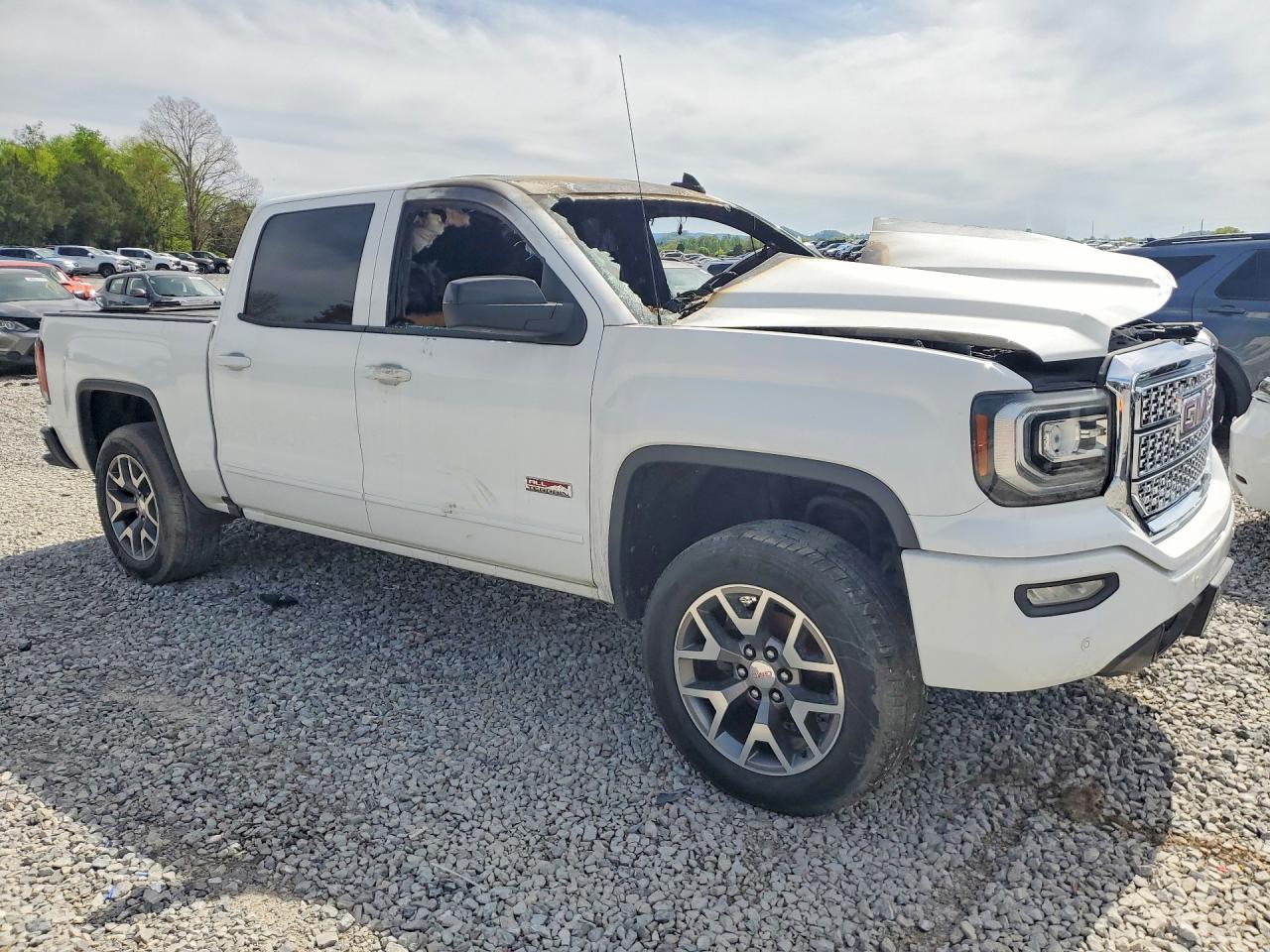 2017 GMC Sierra K1500 SLT