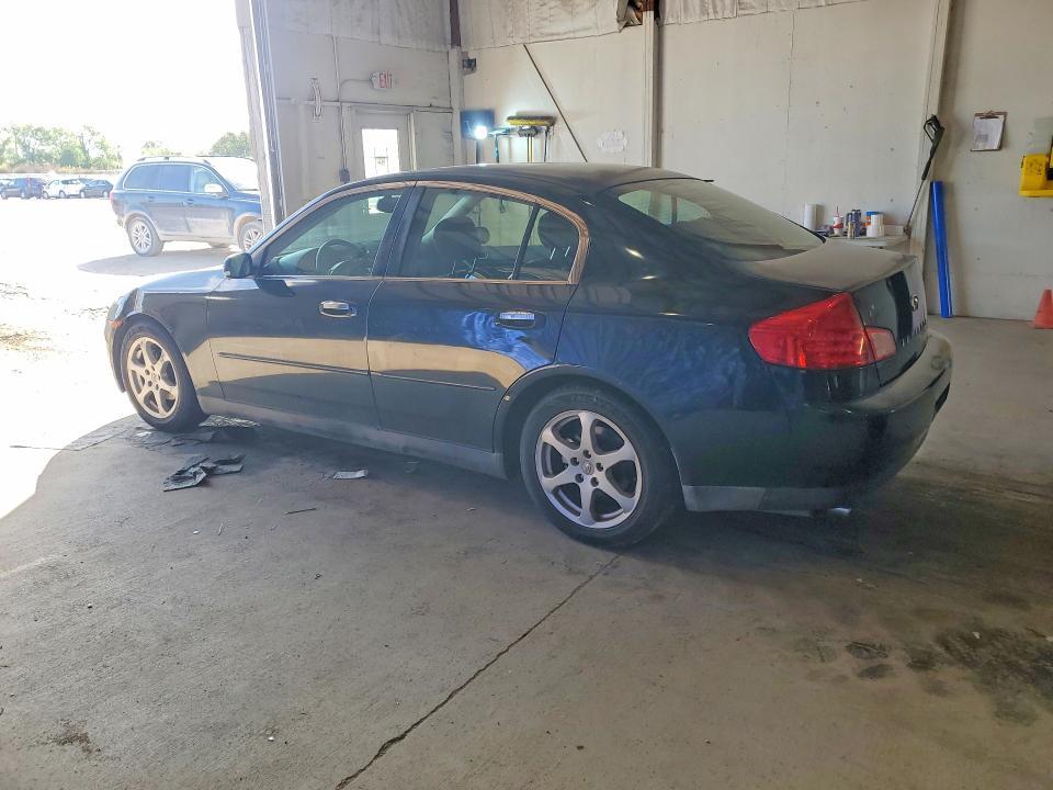 2003 Infiniti G35 Base