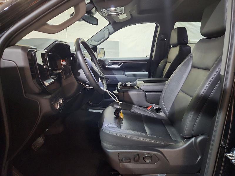 2025 GMC Sierra K1500 SLT