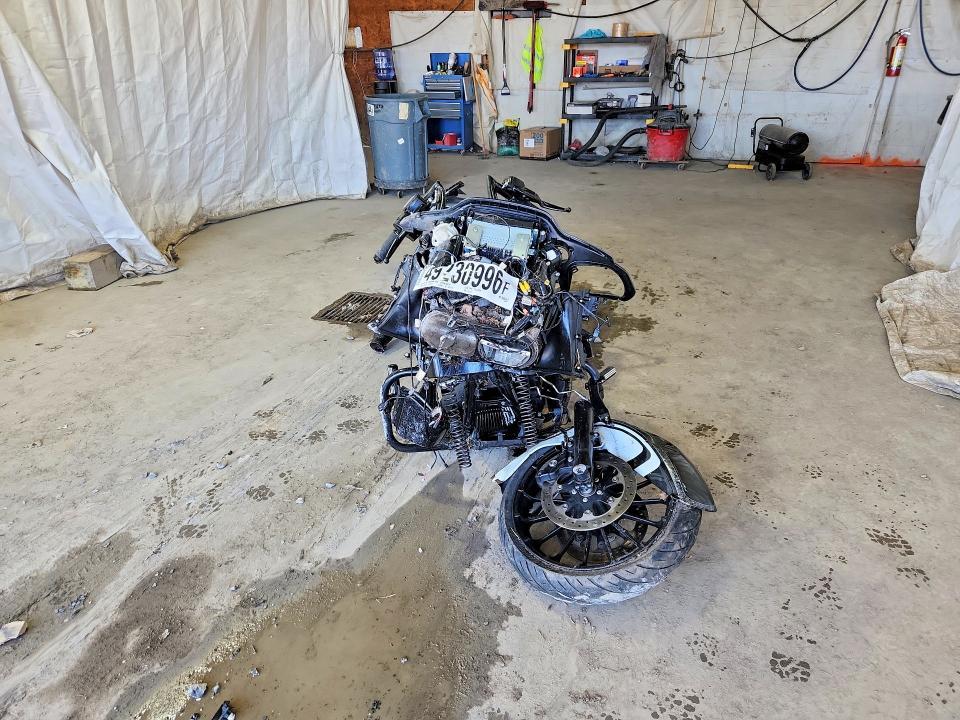 2018 Harley-Davidson Fltrxs Road Glide Special