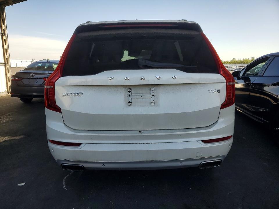 2016 Volvo Xc90 T6