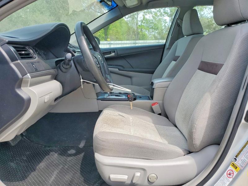2012 Toyota Camry le