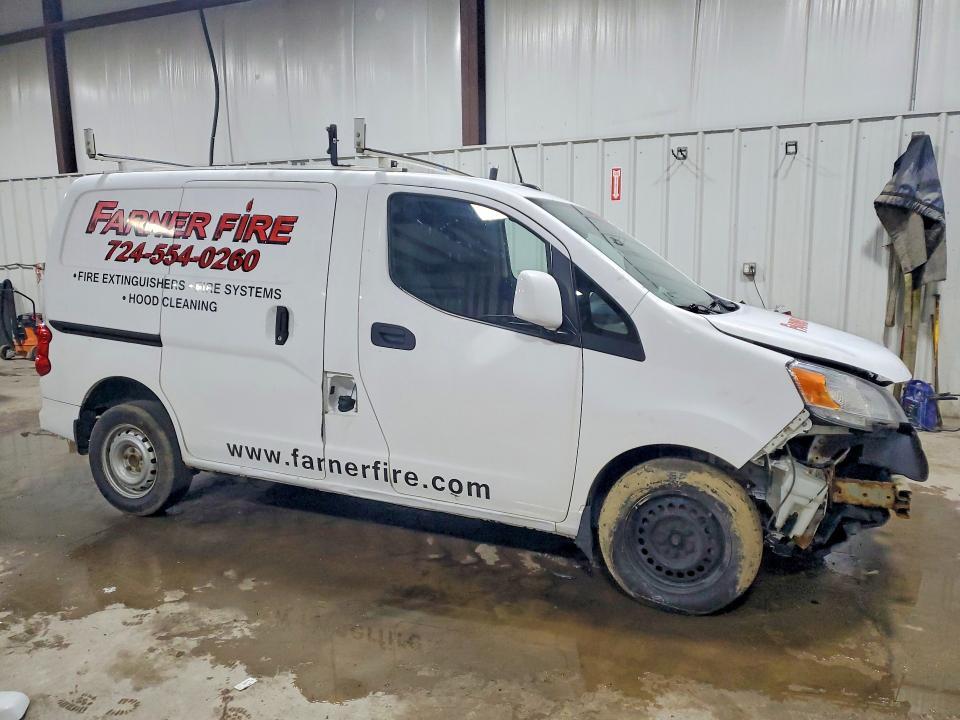 2017 Nissan NV200 SV
