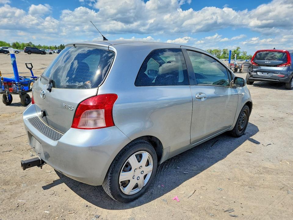 2007 Toyota Yaris Base