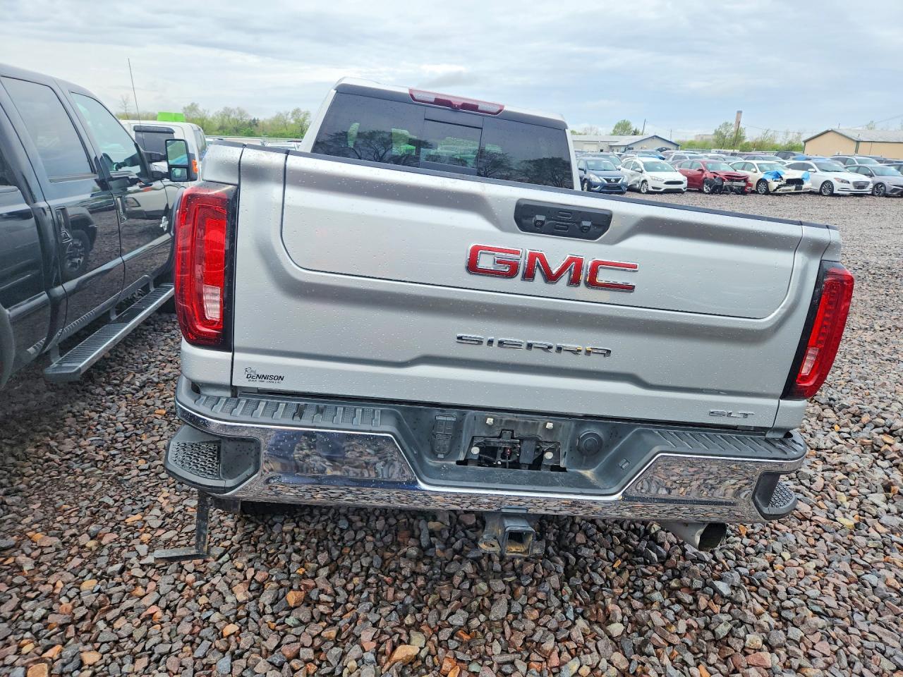2022 GMC Sierra C2500 SLT