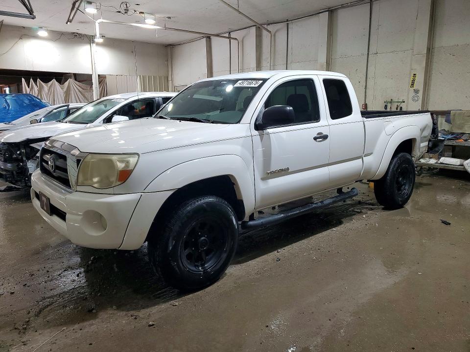 2005 Toyota Tacoma Prerunner Access cab